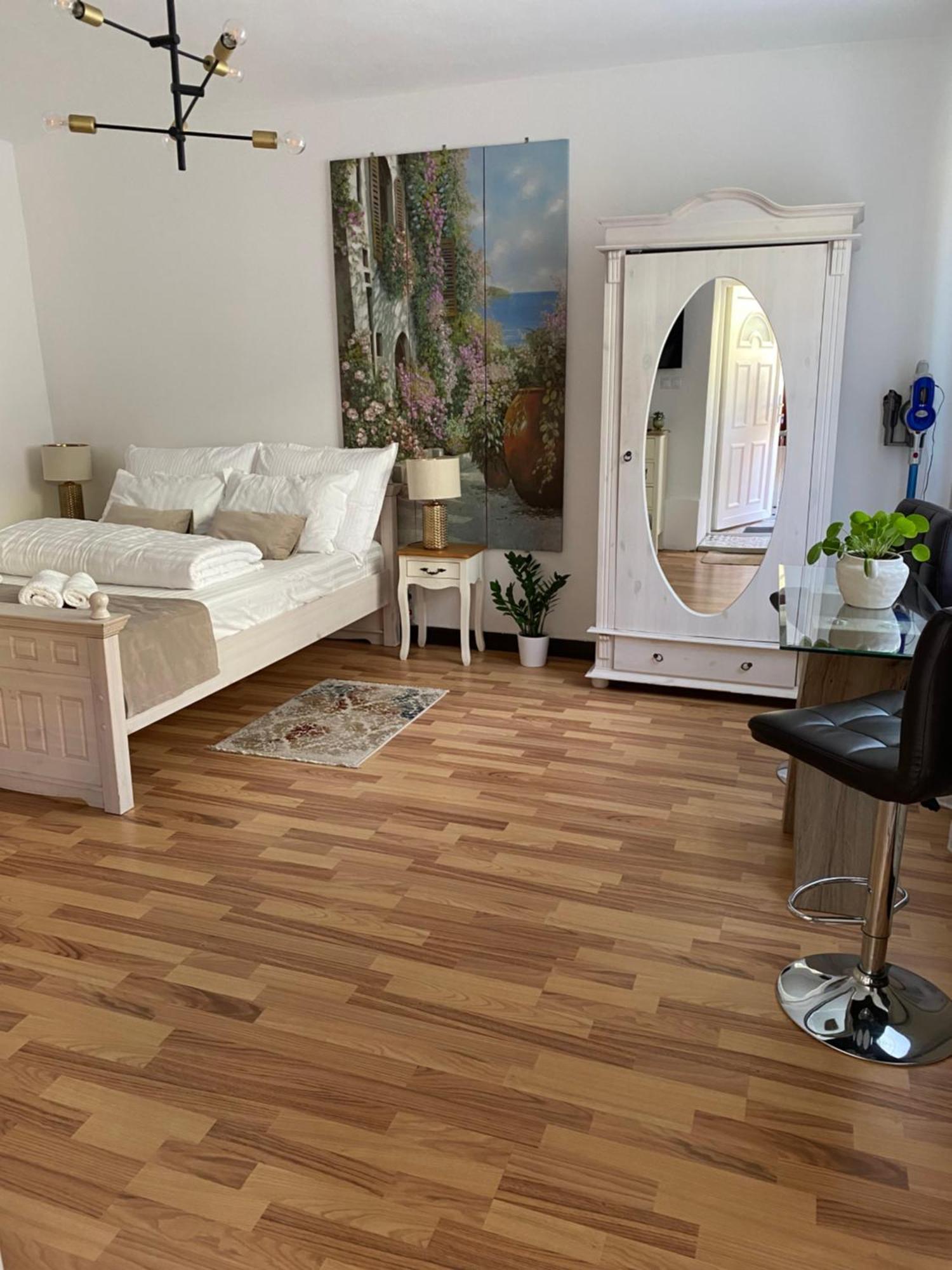 Charming Apartament Sibiu Exteriör bild