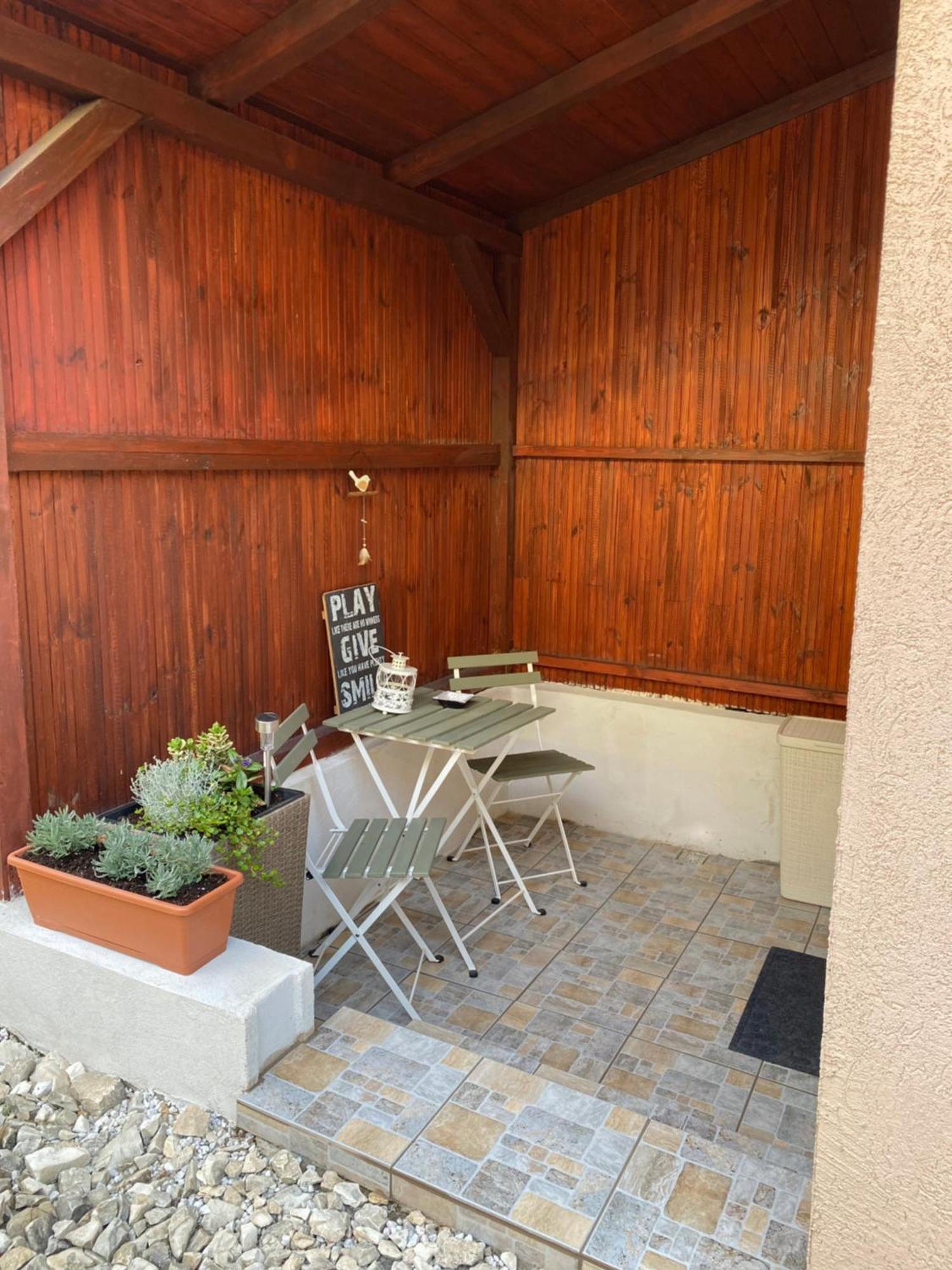 Charming Apartament Sibiu Exteriör bild