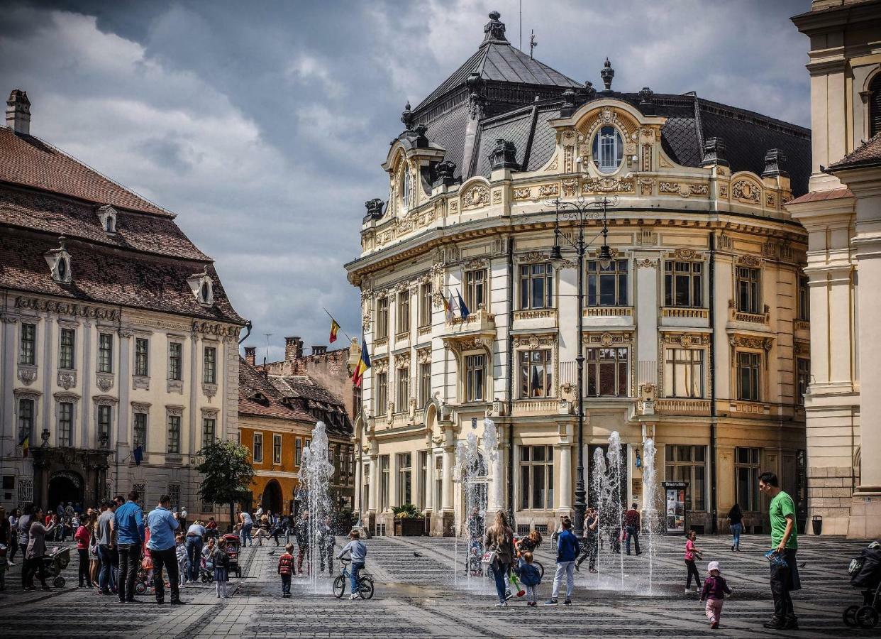 Charming Apartament Sibiu Exteriör bild